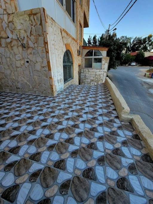 Atoom Lodge Jarash Exterior foto